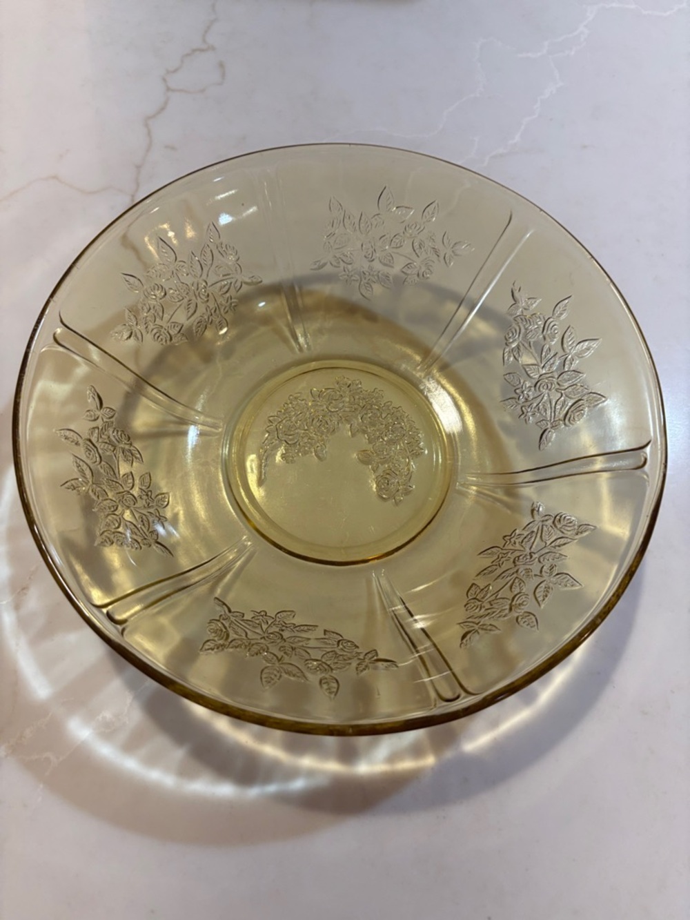 Federal Glass Vintage Sharon Cabbage Rose Serving Bowl Amber 8.5"